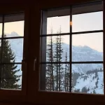 Alpstuga Tuschinski Les Crosets